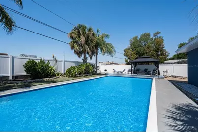 1349 Regina Drive W, Largo, FL 33770 - Photo 35