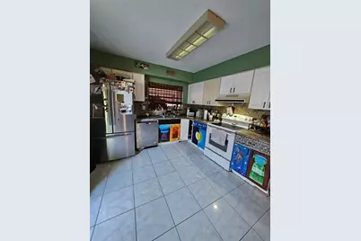 [Address not provided], Tampa, FL 33624 - Photo 5