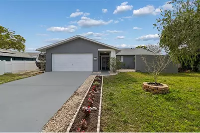 5803 Tampa Shores Boulevard, Tampa, FL 33615 - Photo 1