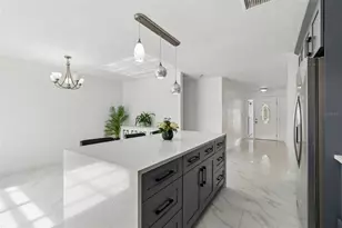 5803 Tampa Shores Blvd, Tampa, FL 33615 - Photo 7