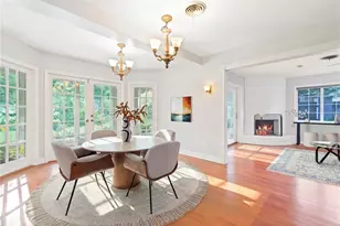 2102 W Kyra Dr, Tampa, FL 33612 - Photo 9