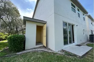 10216 Dolce Vista Dr NE, Saint Petersburg, FL 33702 - Photo 25