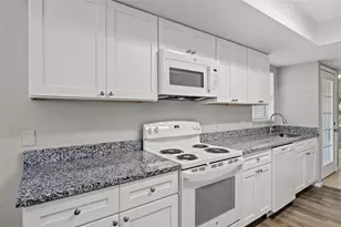 3614 Pine Knot Dr, Valrico, FL 33596 - Photo 3