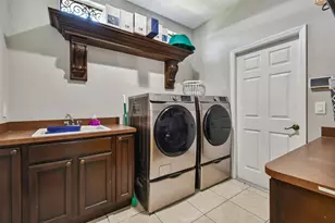 10712 Pontofino Cir, Trinity, FL 34655 - Photo 53