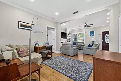 169 27th Avenue N, Saint Petersburg, FL 33704 - Photo 11