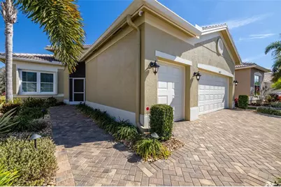 16122 Cedar Key Drive, Wimauma, FL 33598 - Photo 5