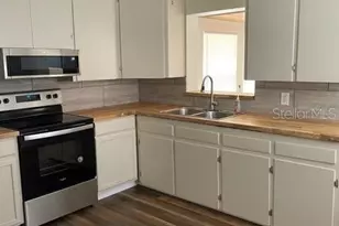 4083 30th Ave N, Saint Petersburg, FL 33713 - Photo 3