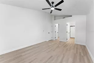 5931 Taywood Dr, Tampa, FL 33624 - Photo 15