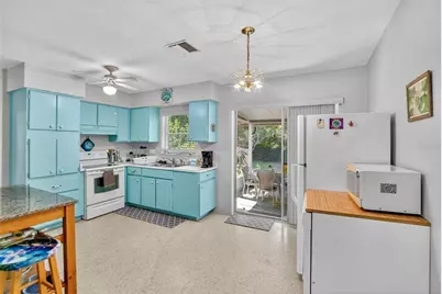 2305 Indigo Drive, Clearwater, FL 33763 - Photo 7