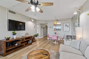 900 Cove Cay Dr, Clearwater, FL 33760 - Photo 25