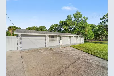 7012 Center Creek Drive, Tampa, FL 33615 - Photo 55