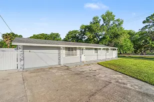 7012 Center Creek Dr, Tampa, FL 33615 - Photo 55