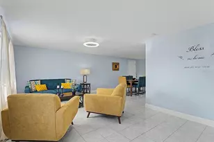 7012 Center Creek Dr, Tampa, FL 33615 - Photo 15