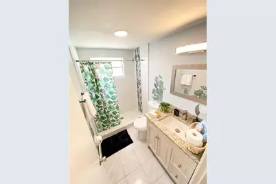 7012 Center Creek Drive, Tampa, FL 33615 - Photo 13