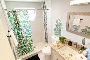 7012 Center Creek Dr, Tampa, FL 33615 - Photo 13