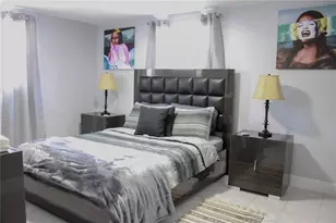 7012 Center Creek Dr, Tampa, FL 33615 - Photo 7