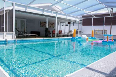 7012 Center Creek Drive, Tampa, FL 33615 - Photo 21