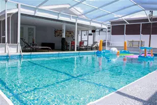 7012 Center Creek Dr, Tampa, FL 33615 - Photo 21