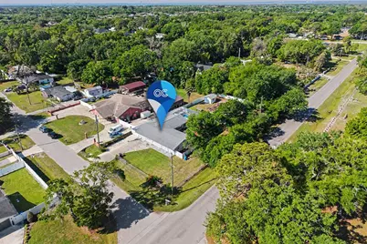 7012 Center Creek Drive, Tampa, FL 33615 - Photo 53