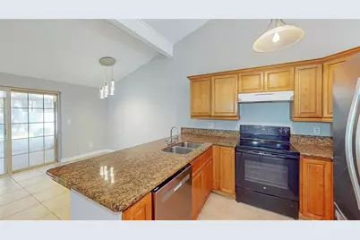 16206 Sagebrush Road, Tampa, FL 33618 - Photo 9