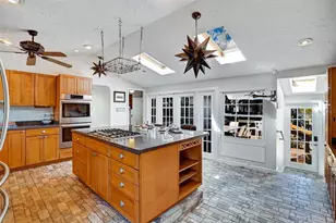 2301 7th Ave N, Saint Petersburg, FL 33713 - Photo 17