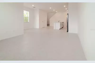 10844 Fowlers Bluff Court, Tampa, FL 33647 - Photo 5