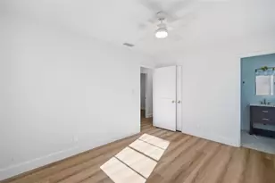 3805 W Pearl Ave, Tampa, FL 33611 - Photo 15