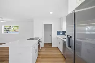 3805 W Pearl Ave, Tampa, FL 33611 - Photo 5