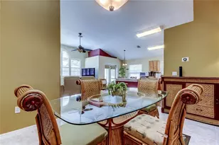 10290 Oasis Palm Dr, Tampa, FL 33615 - Photo 7