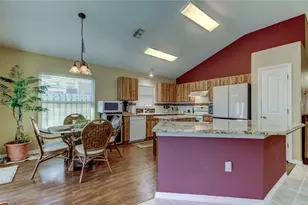 10290 Oasis Palm Dr, Tampa, FL 33615 - Photo 15