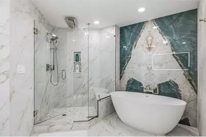 11 Baymont Street #907, Clearwater Beach, FL 33767 - Photo 23