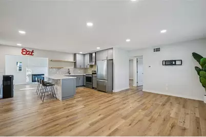 5995 44th Avenue N, Saint Petersburg, FL 33709 - Photo 5