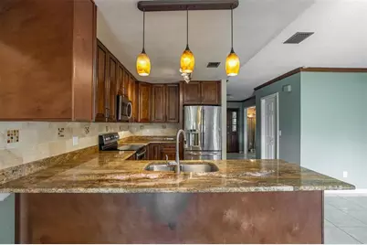 8639 Leighton Drive, Tampa, FL 33614 - Photo 13