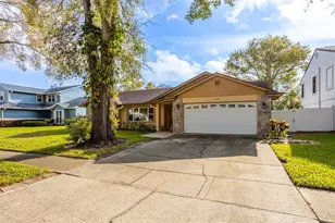 8639 Leighton Dr, Tampa, FL 33614 - Photo 39