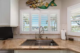 707 Snug Island, Clearwater Beach, FL 33767 - Photo 15