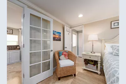 707 Snug Island, Clearwater Beach, FL 33767 - Photo 19