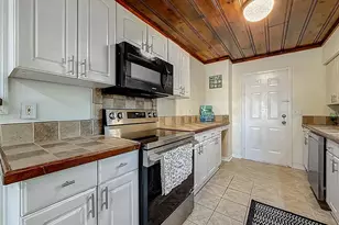 5202 9th Ave S, Gulfport, FL 33707 - Photo 3