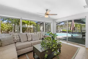3723 Orchard Grove Ln, Largo, FL 33770 - Photo 5