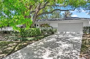 3723 Orchard Grove Ln, Largo, FL 33770 - Photo 1