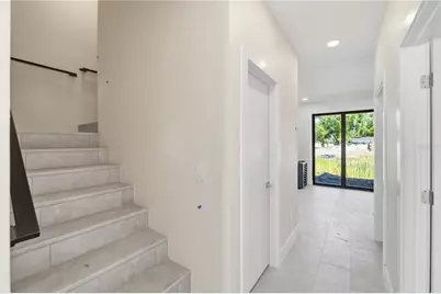 4353 Fontanarosa Village Court, Tampa, FL 33614 - Photo 5