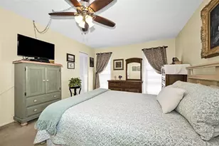 219 Elmwood Cir, Seminole, FL 33777 - Photo 19