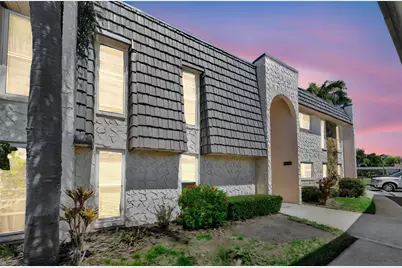 219 Elmwood Circle #219, Seminole, FL 33777 - Photo 1