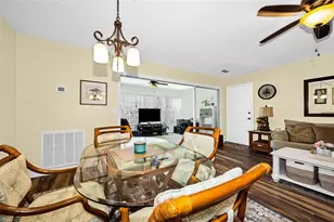 219 Elmwood Cir, Seminole, FL 33777 - Photo 11