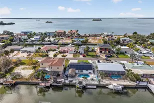 2171 Lagoon Dr, Dunedin, FL 34698 - Photo 3