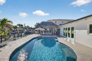 2171 Lagoon Dr, Dunedin, FL 34698 - Photo 35