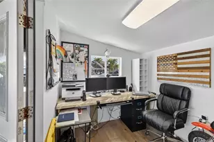 2171 Lagoon Dr, Dunedin, FL 34698 - Photo 43