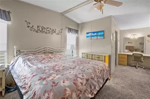 36853 Jodi Ave, Zephyrhills, FL 33542 - Photo 15