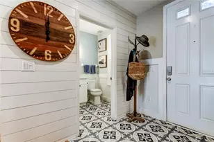 10019 Bradwell Pl, Tampa, FL 33626 - Photo 5