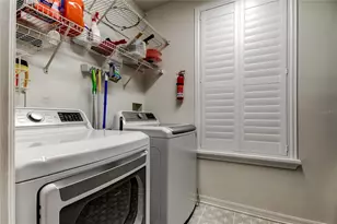 10019 Bradwell Pl, Tampa, FL 33626 - Photo 23