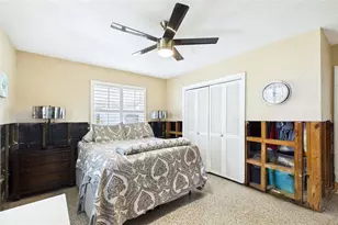 3001 57th St S, Gulfport, FL 33707 - Photo 23